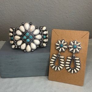 Turquoise and white western jewelry set